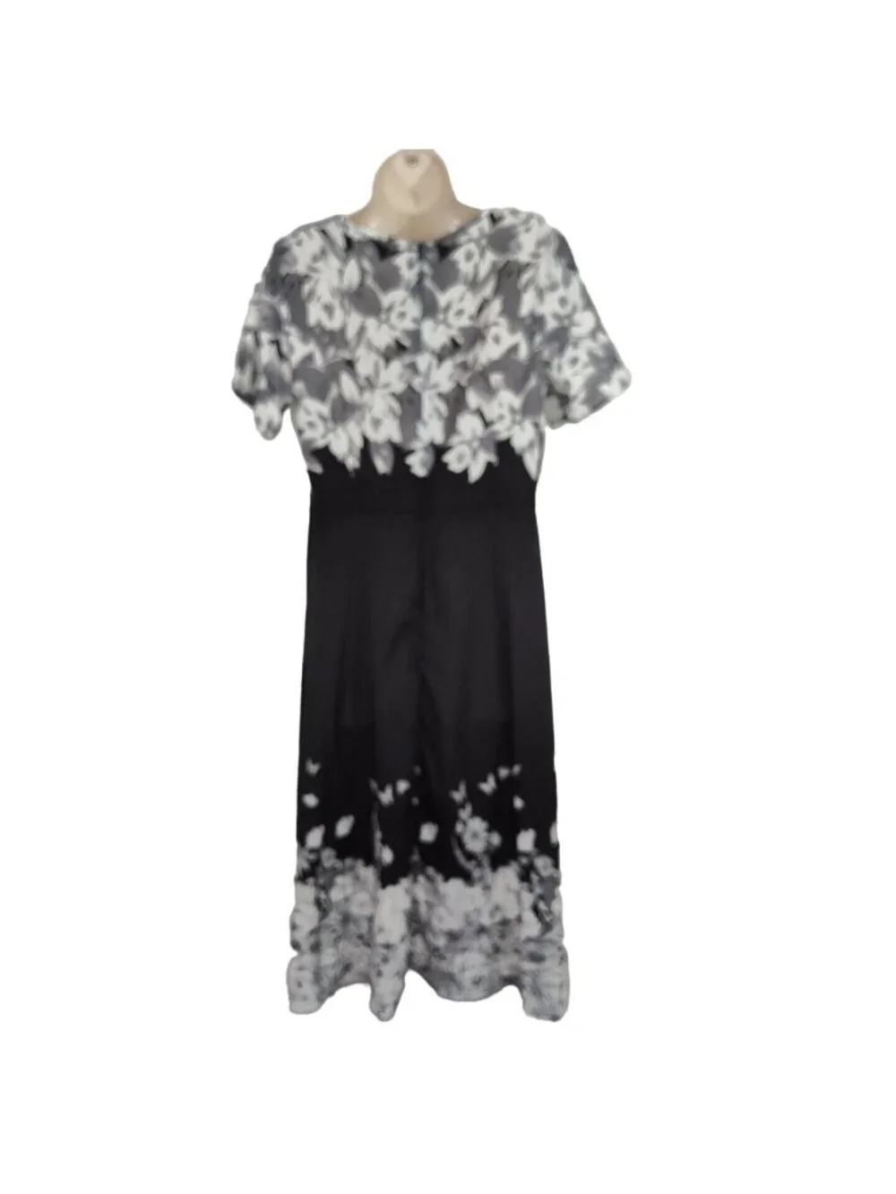 Hekka Black Grey Floral A-line V-neck Dress Women Size M Short Sleeve - Picture 4 of 5